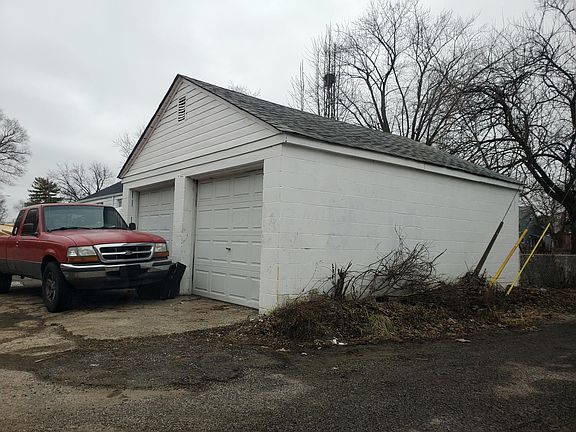 3rd image of 1496-1498 E 22nd Ave