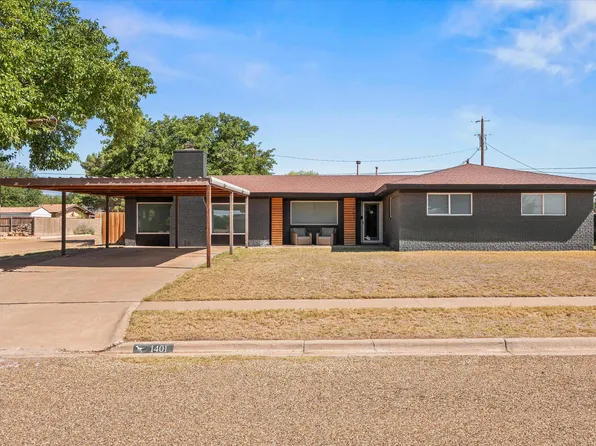 1401 3rd St, Plains, TX 79355
