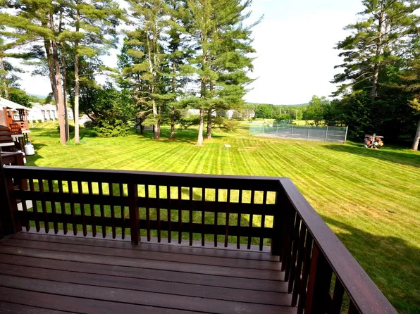 17 Village West Drive #11, Bristol, NH 03222