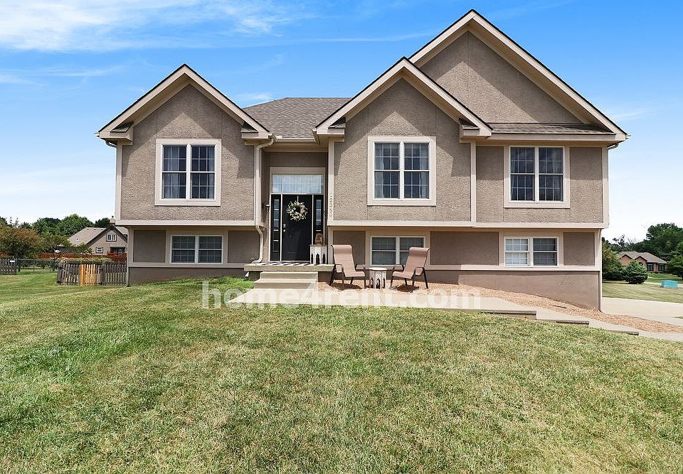 1st image of 12340 Warson Dr