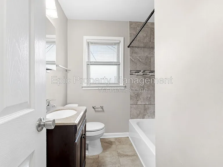 12985 Walnut St — Photo 4