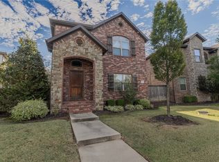 562 N Salem Rd, Fayetteville, AR 72704