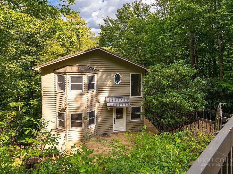 1st image of 556 Timberlane Drive