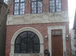 1743 W Melrose St, Chicago, IL 60657