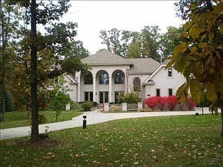 5th image of 8445 Warwick Groves Ct