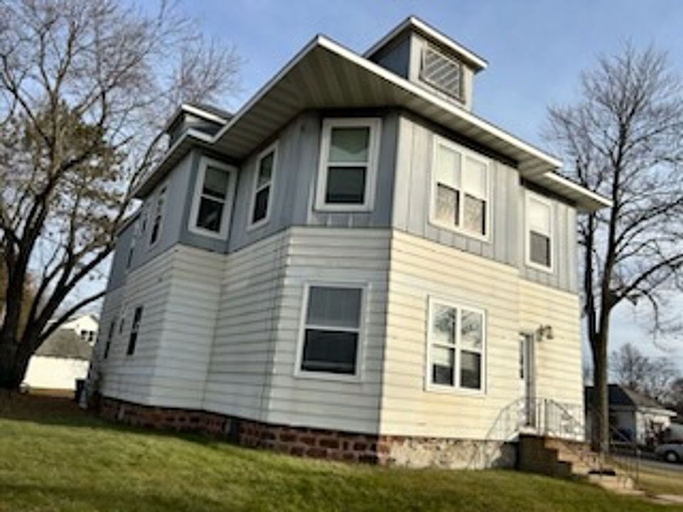1015 Grand Ave 1015 Grand Ave Wausau WI Zillow