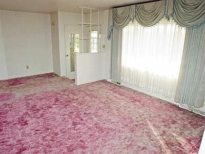 2nd image of 283 Old Colliers Way