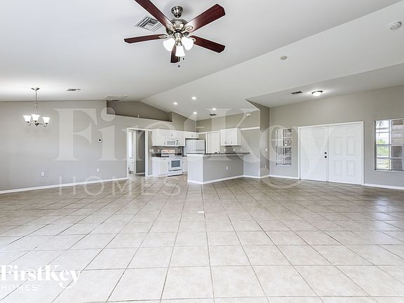 3rd image of 1700 El Dorado Blvd N