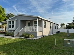 407 Maple Dr SW #72, Labelle, FL 33935