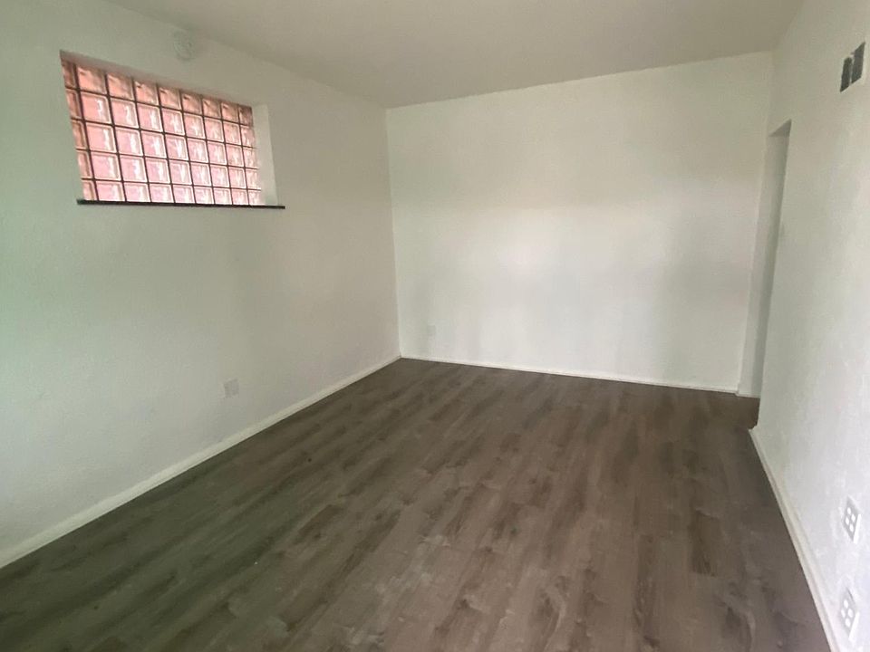 1st image of 4239 Gannett St Floor 1