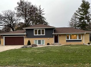 3800 Cadillac Dr, Waterloo, IA 50701