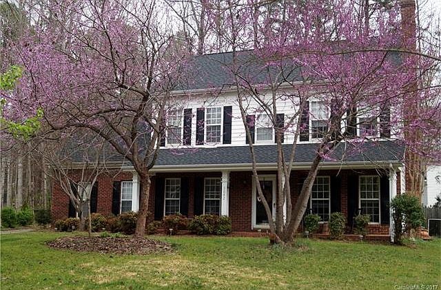 1st image of 3042 Pinewood Hill Dr