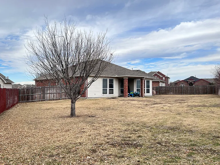 6441 Payton Dr — Photo 21