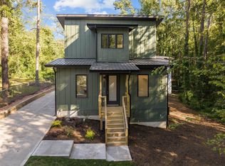 2988 Carolyn Dr, Durham, NC 27707