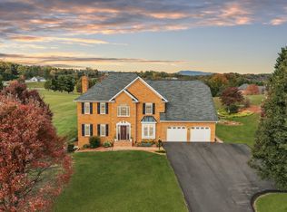 278 Plantation Dr, Fincastle, VA 24090