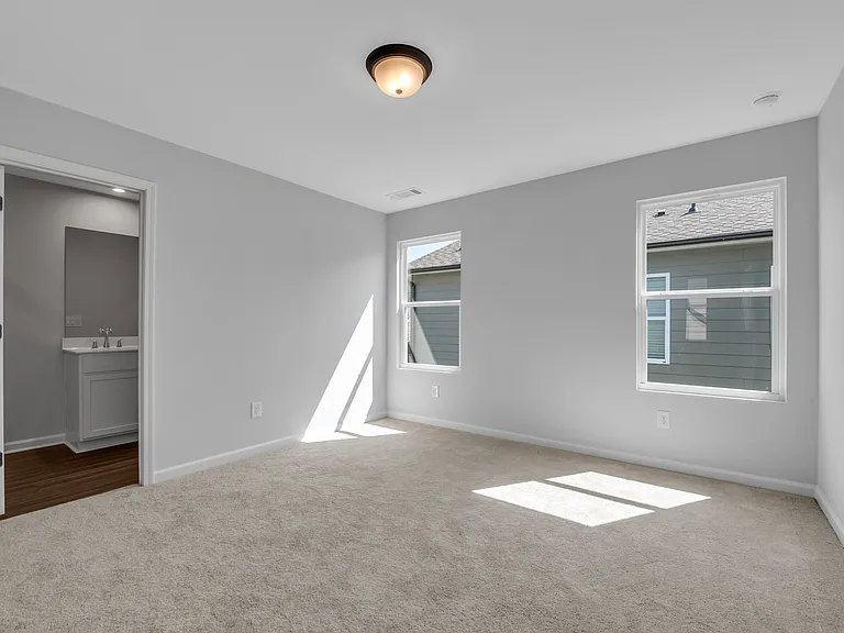 801 York Aly — Photo 29