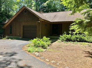 150 Flat Rock Rd, Lake George, NY 12845