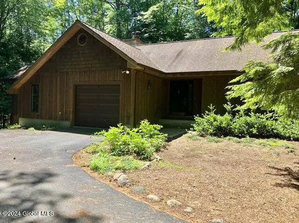 150 Flat Rock Road, Lake George, NY 12845