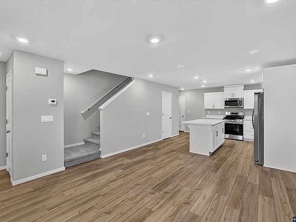 5th image of 849 Kirksey St