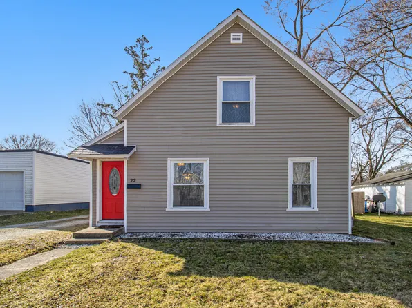 22 E Oak St, Fremont, MI 49412