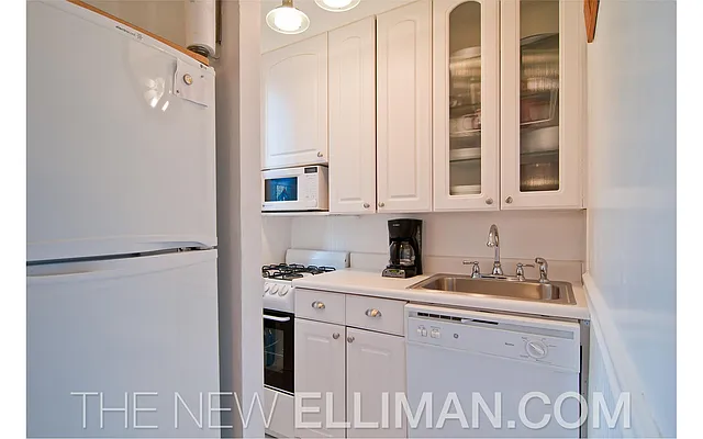 Sold by Douglas Elliman | media 13