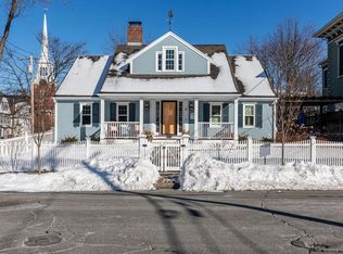 8 Washington St, Newburyport, MA 01950