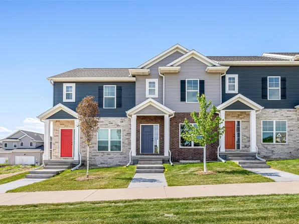 628 Catherine Dr, Tiffin, IA 52340