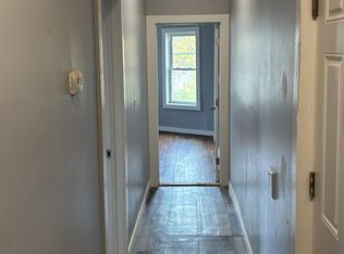 91 Barbour St, Hartford, CT 06120