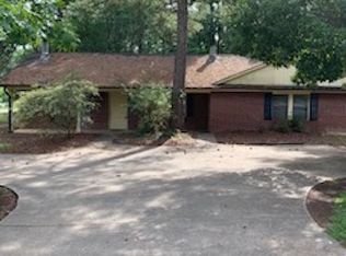 105 Bristlecone Ct, Winterville, GA 30683