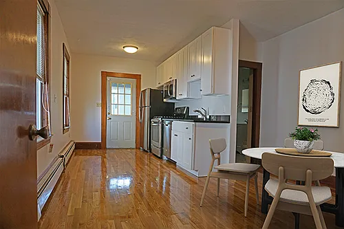 85 Brown St Photo 1