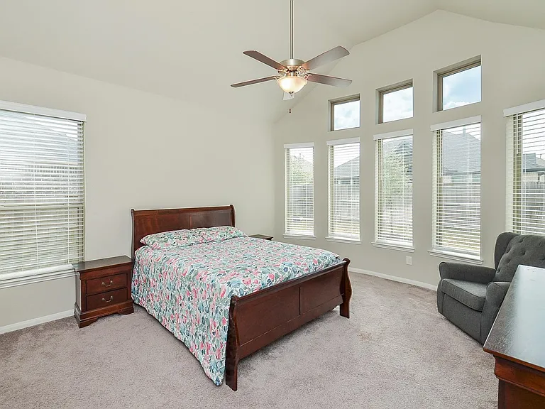 3035 Dragonlet Ln — Photo 20