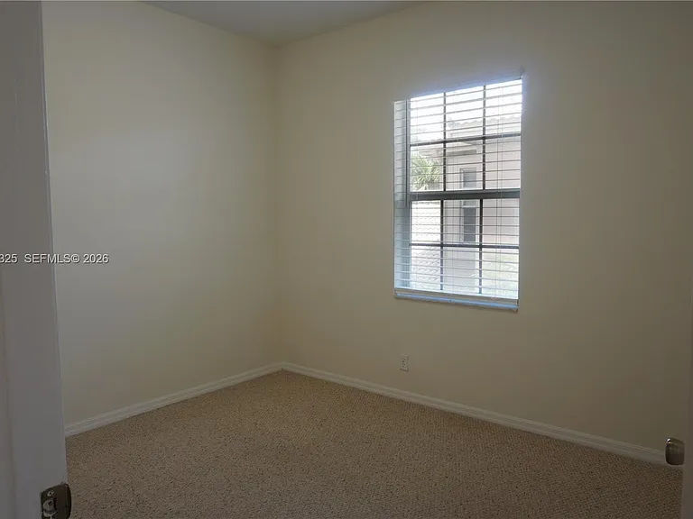 1868 Salerno Cir #1868 — Photo 20