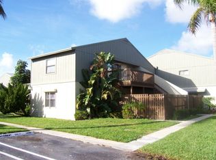 6H Crossings Cir, Boynton Beach, FL 33435