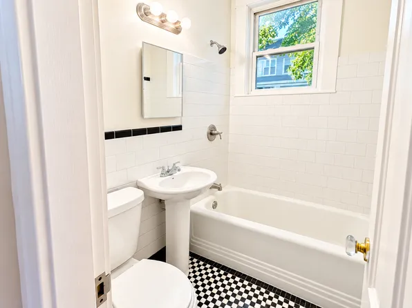 229 Jackson St #1, Lawrence, MA 01841