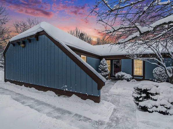 2237 Edington Dr SE #118, Grand Rapids, MI 49508