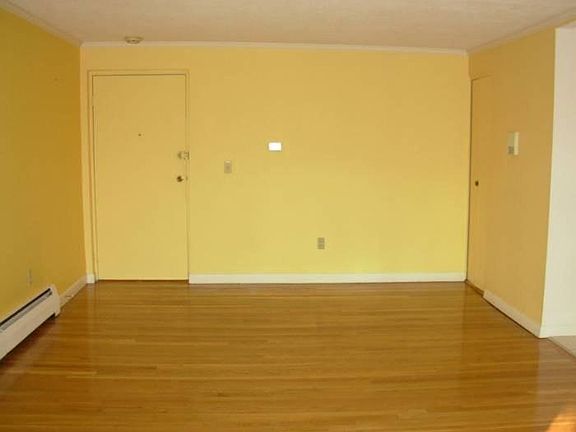3rd image of 230 Essex St #30