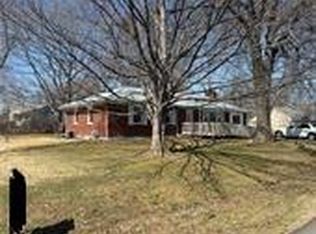 1002 N Metcalf Ter, Louisburg, KS 66053