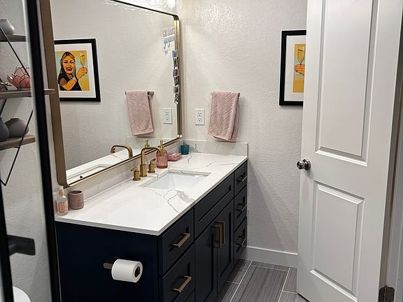 4th image of 1606 La Terrace Cir