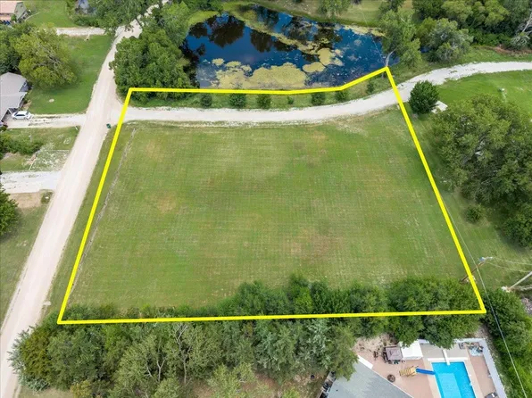4934 S Mission St, Derby, KS 67037