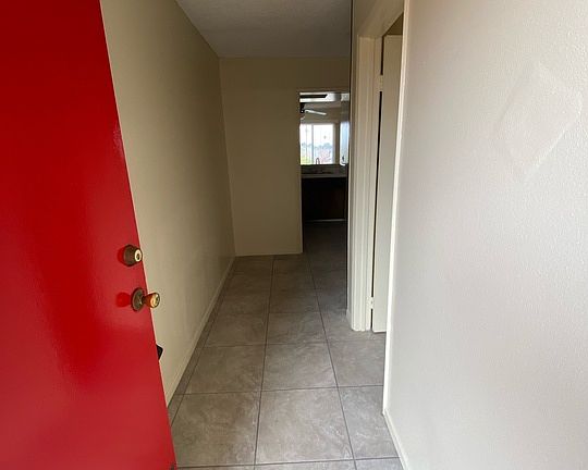 3rd image of 3422 Maricopa St #206