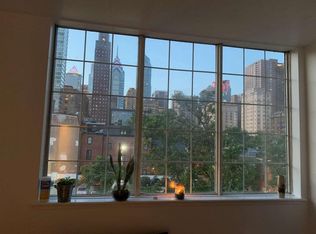 1638 Pine St APT 4, Philadelphia, PA 19103