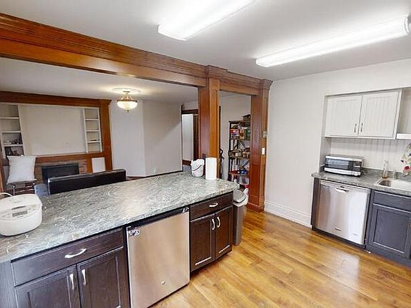 5th image of 212 E William St APT 2
