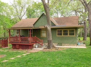 2910 S 38th St, Kansas City, KS 66106