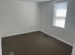 1125 Collings Rd, Camden, NJ 08104