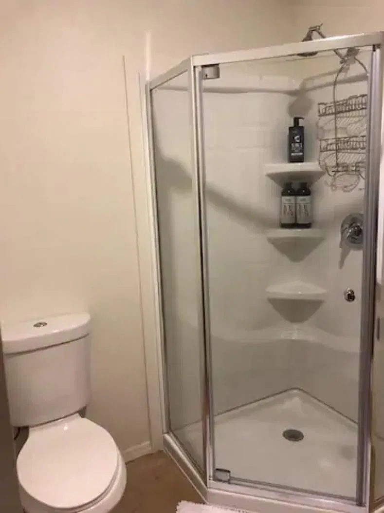 Studio, 500 sqft, $800 — Photo 4