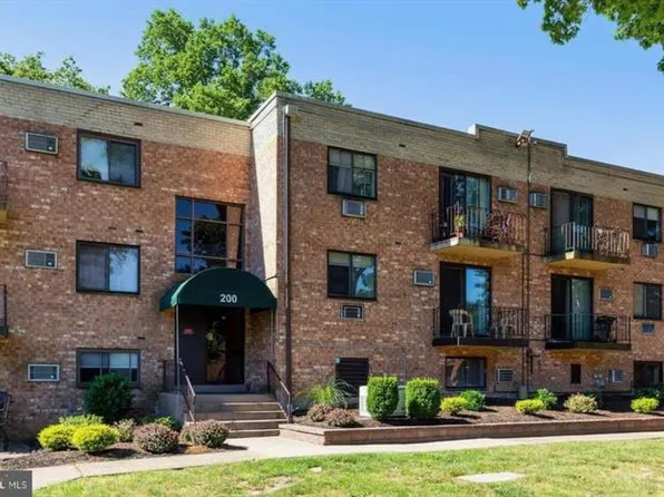 1575 W Street Rd, Warminster, PA