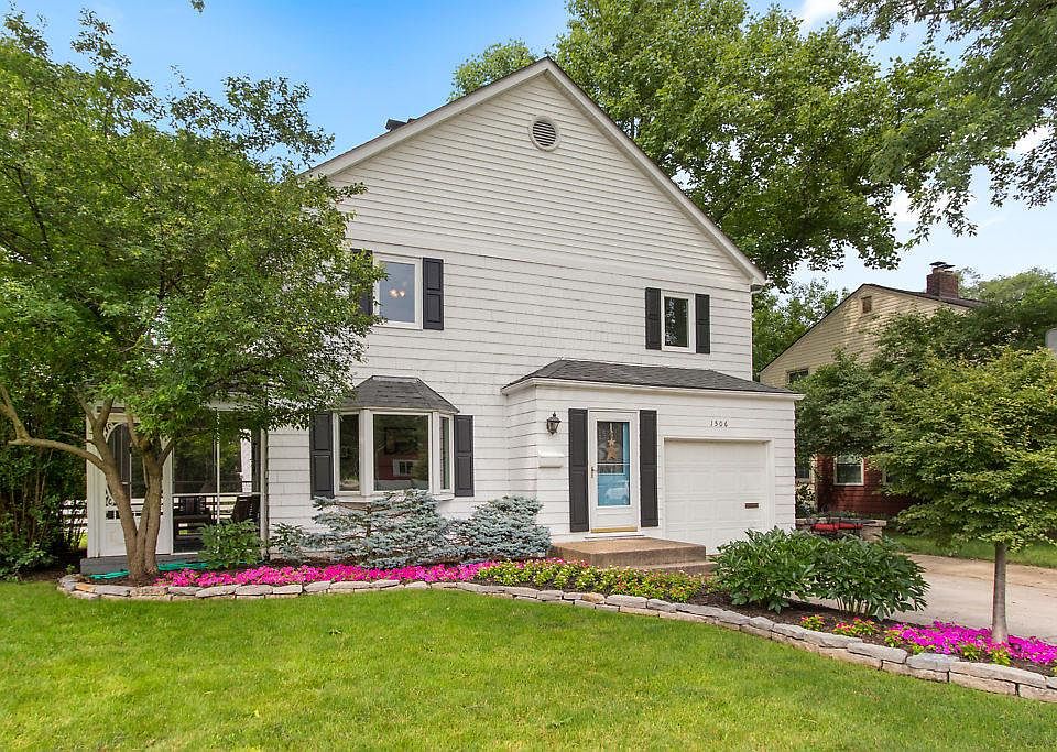 1st image of 1506 College Hill Dr