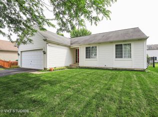 171 Crisfield Dr, Grayslake, IL 60030