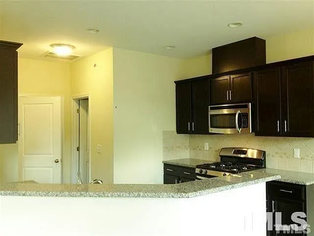 822 Davidson Point Rd — Photo 6