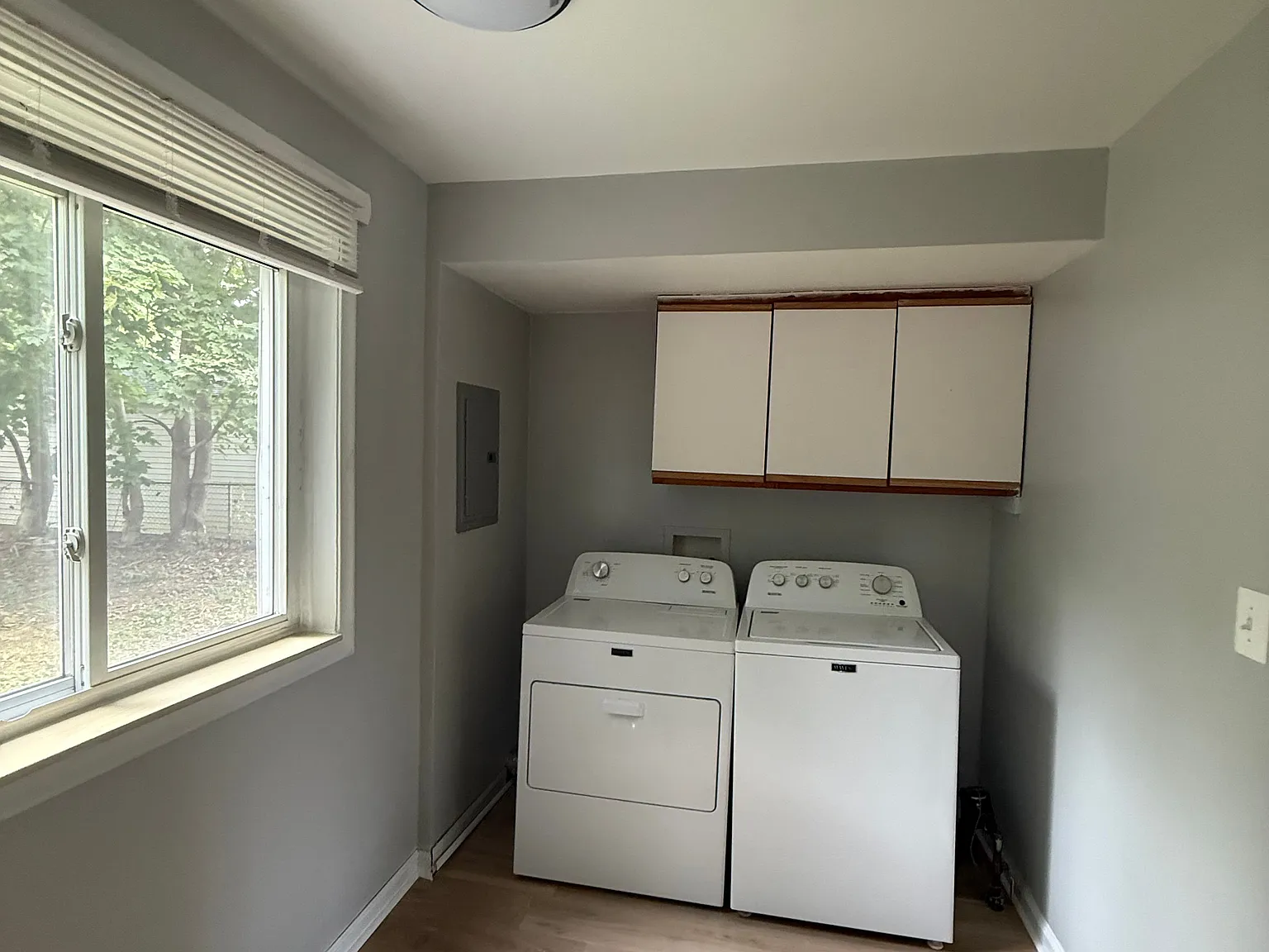 3 bed, 850 sqft, $1,600 — Photo 3